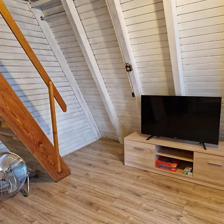 Chalet Insko-domek 20 Metrow Od Plazy Insko